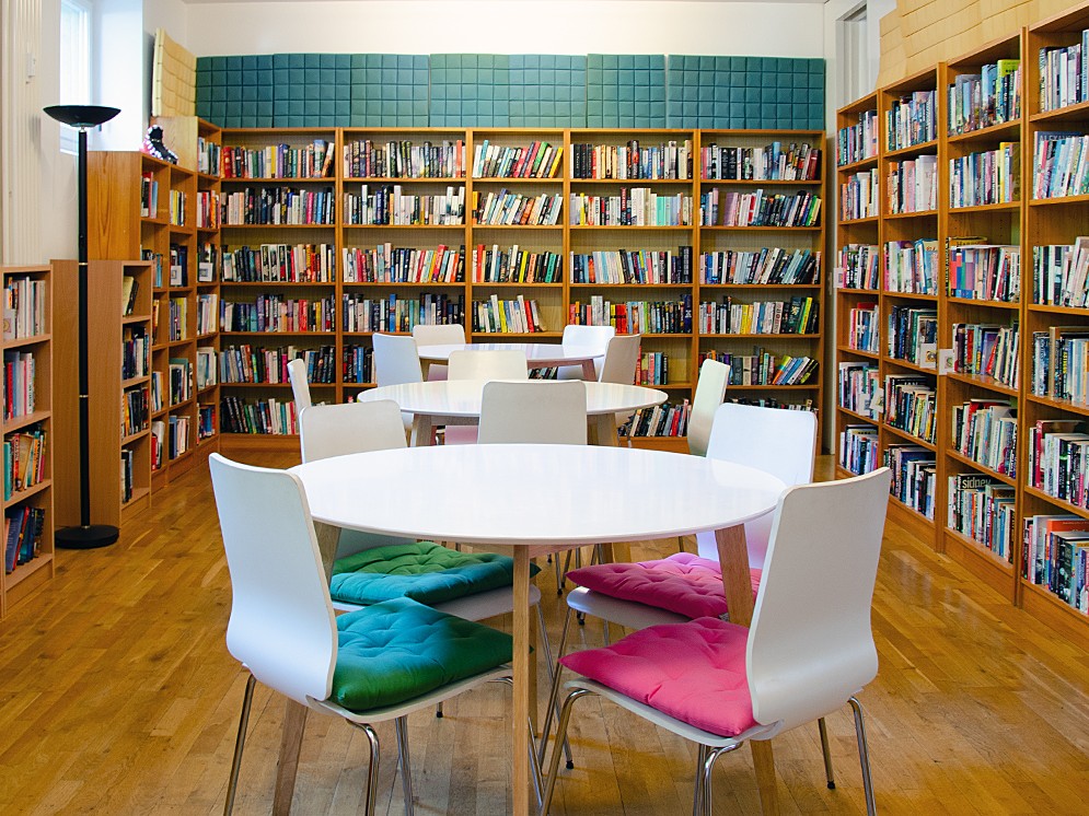 Centrepoint library showing tables and books