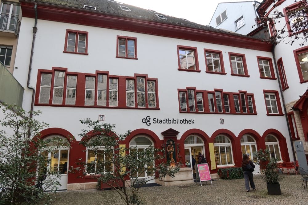 Schmiedenhof, GGG-Stadt Bibliothek