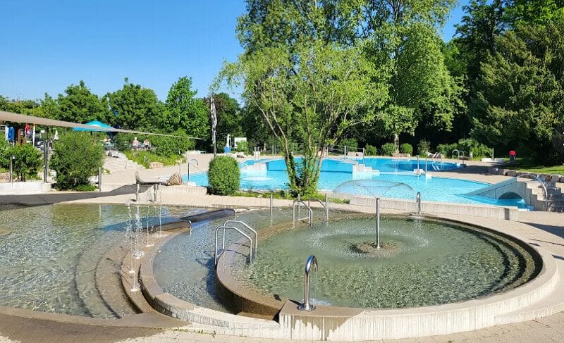 Schwimmbad Arlesheim